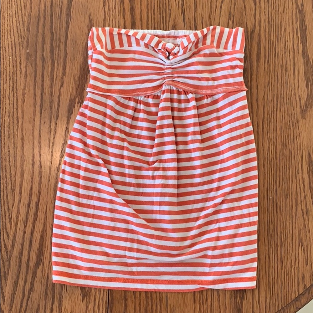 Halter/ strapless shirt